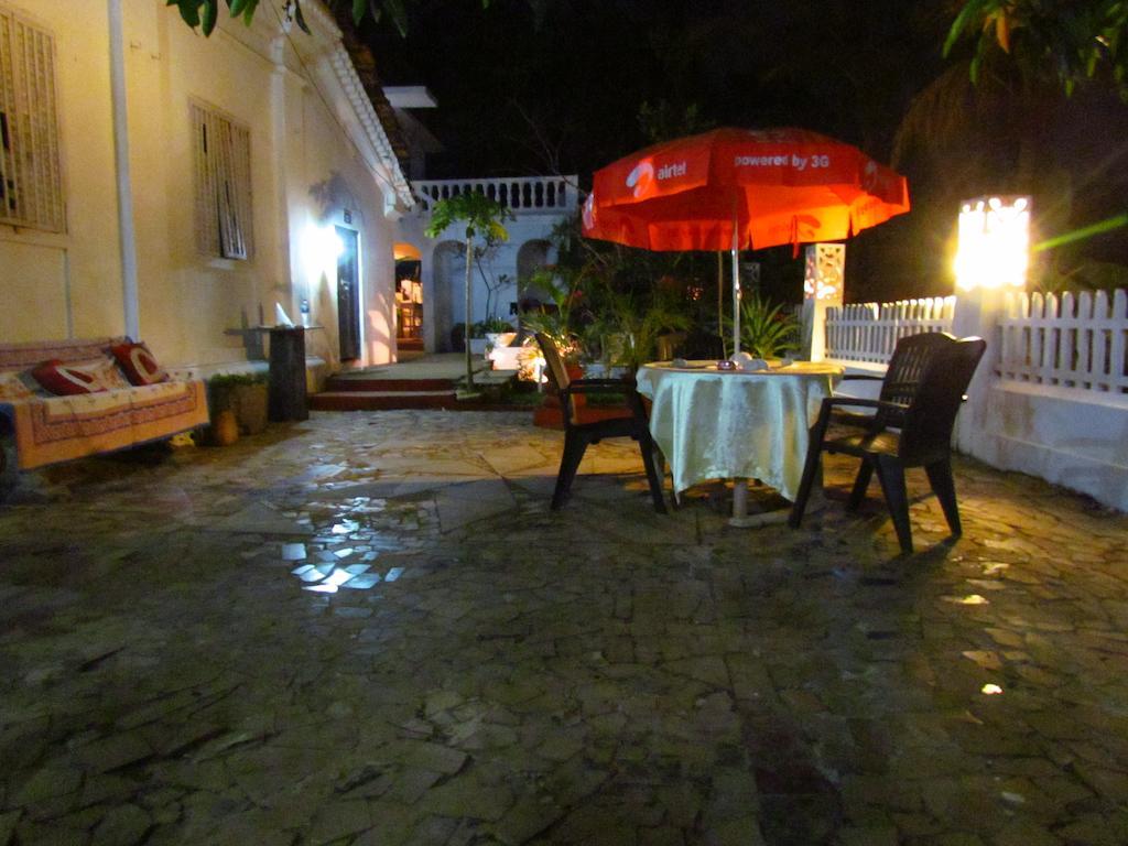 Quarto De Casa Tipri Saligao Eksteriør bilde